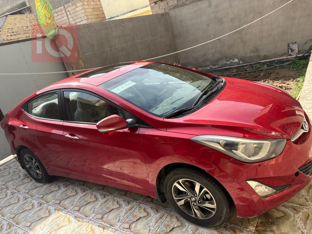 Hyundai Elantra